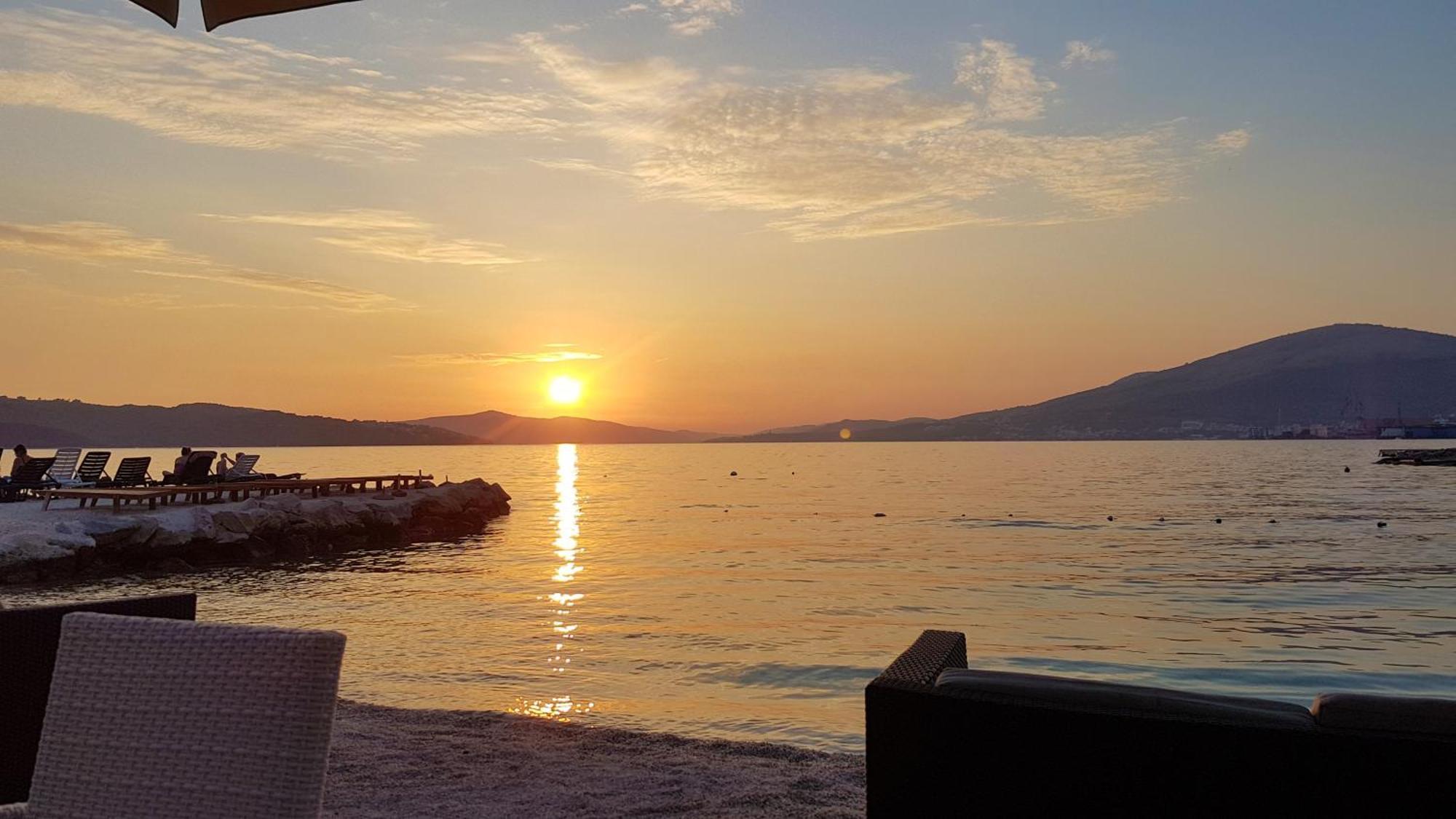 Apartment Okrug Gornji - Trogir With Sea View Eksteriør billede